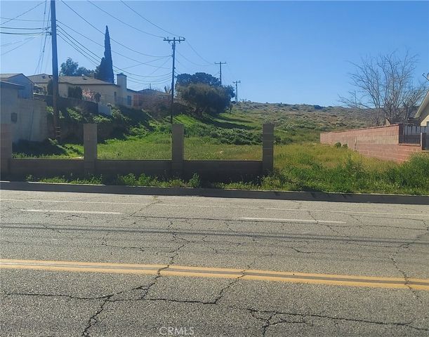 5 st E Avenue R, Palmdale, CA 93550