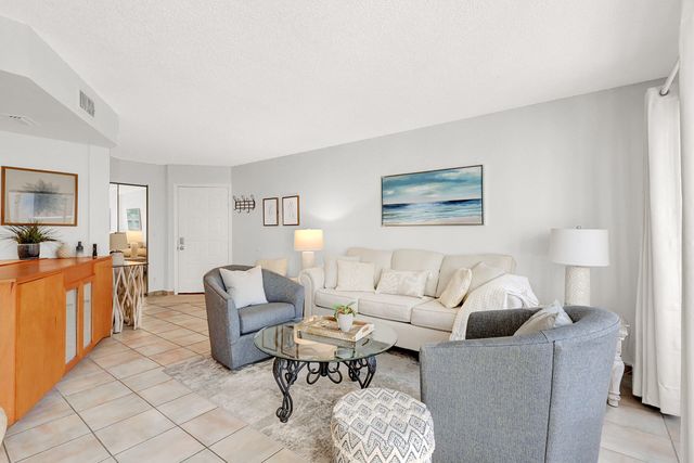 1605 S Us Highway 1 A104, Jupiter, FL 33477