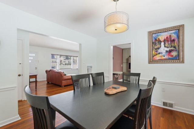 292 Rosemont Garden, Lexington, KY 40503