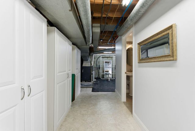 292 Rosemont Garden, Lexington, KY 40503