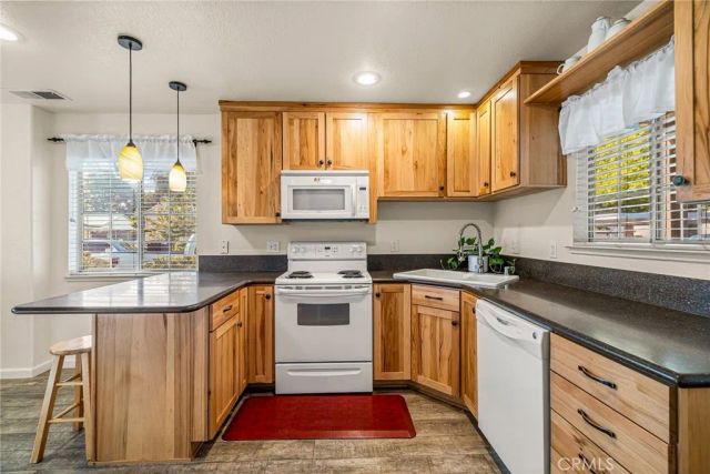 2055 Amanda Way 40, Chico, CA 95928