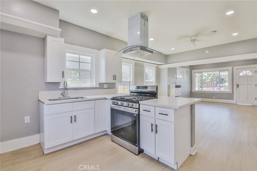 1471 E 41st, Los Angeles, CA 90011 — photo 4