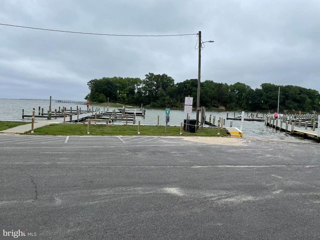 BAY POINTE DR, Montross, VA 22520