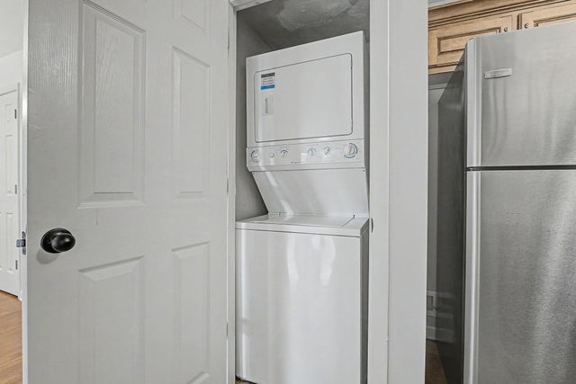 210 S McLean Blvd Apt 8, Memphis, TN 38104
