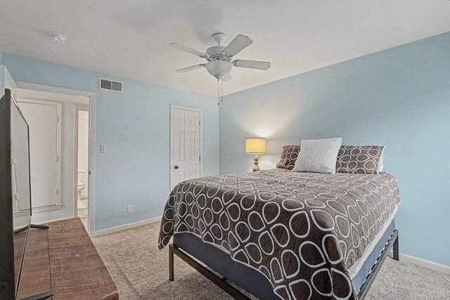 210 S McLean Blvd Apt 8, Memphis, TN 38104
