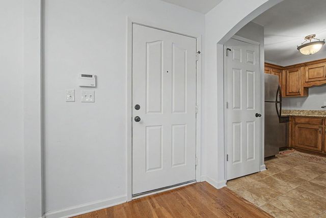 210 S McLean Blvd Apt 8, Memphis, TN 38104