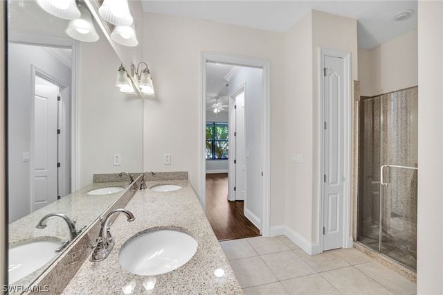 1338 Corso Palermo CT 2404, Naples, FL 34105
