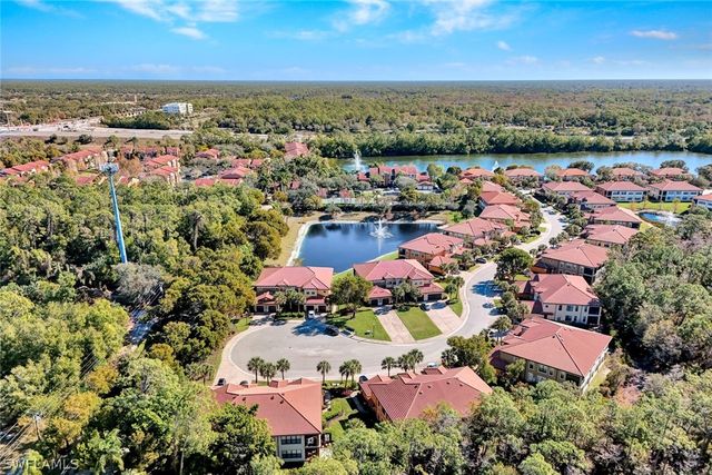 1338 Corso Palermo CT 2404, Naples, FL 34105