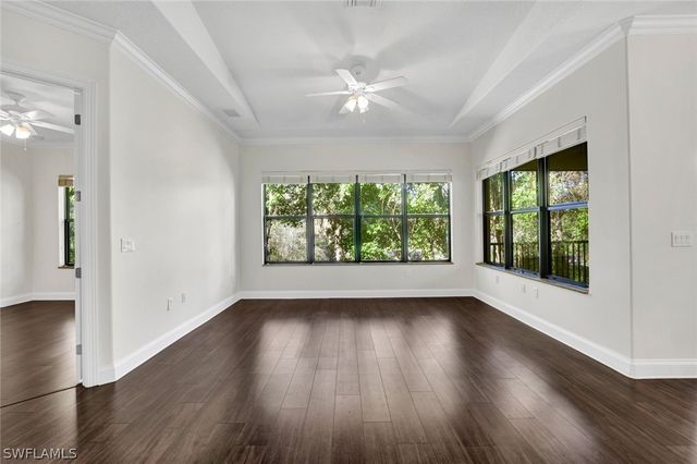 1338 Corso Palermo CT 2404, Naples, FL 34105