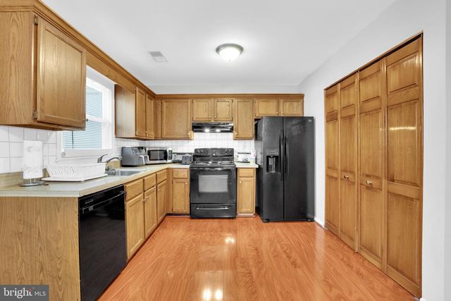 3975 WINTERGREEN PL, Waldorf, MD 20602