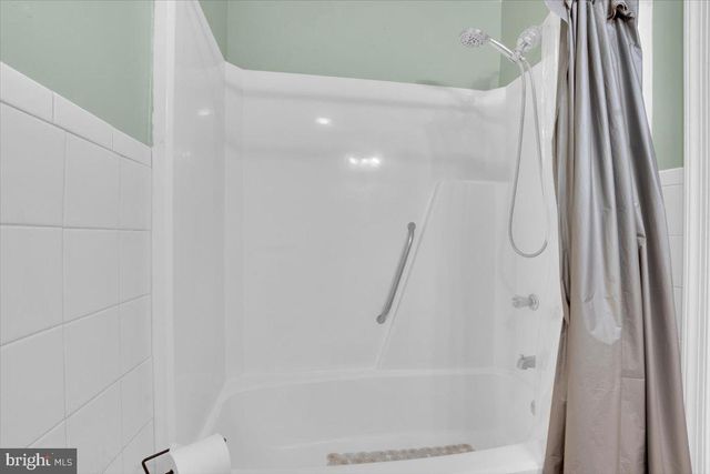 3975 WINTERGREEN PL, Waldorf, MD 20602