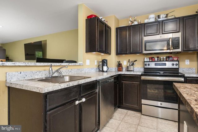 219 INDUSTRIAL HWY, Pottstown, PA 19464
