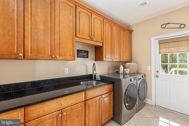 5404 EMMYS MILL CT, Haymarket, VA 20169