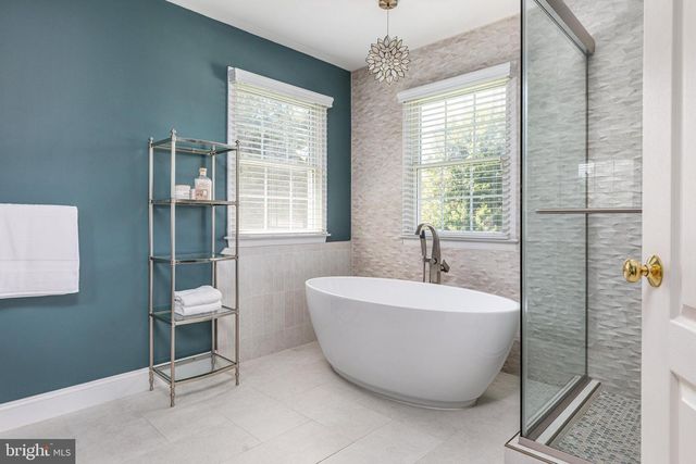 5404 EMMYS MILL CT, Haymarket, VA 20169