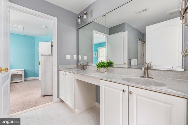 5404 EMMYS MILL CT, Haymarket, VA 20169