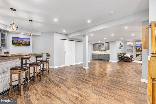 5404 EMMYS MILL CT, Haymarket, VA 20169