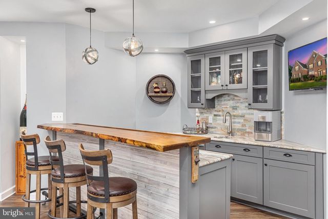 5404 EMMYS MILL CT, Haymarket, VA 20169