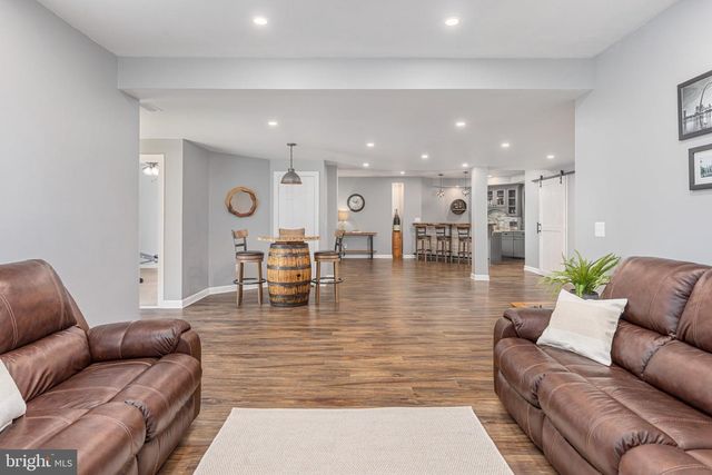5404 EMMYS MILL CT, Haymarket, VA 20169