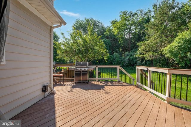 5404 EMMYS MILL CT, Haymarket, VA 20169