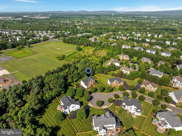 5404 EMMYS MILL CT, Haymarket, VA 20169