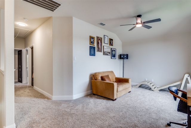 1116 Autumnwood Drive, Azle, TX 76020