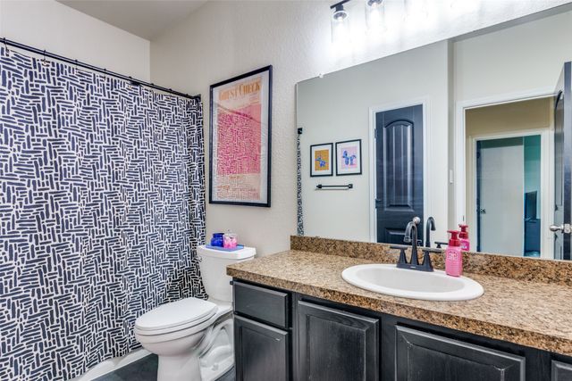 1116 Autumnwood Drive, Azle, TX 76020