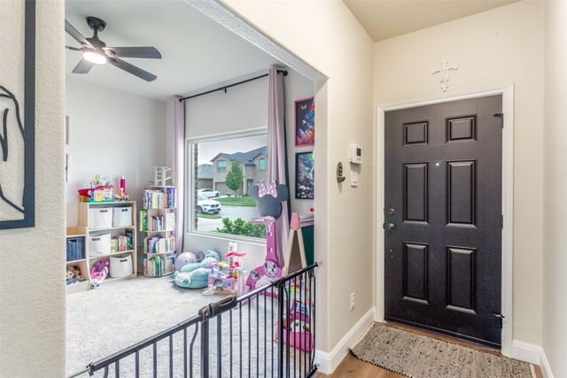 1116 Autumnwood Drive, Azle, TX 76020