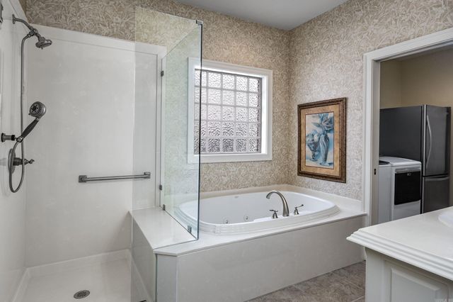 128 Osage Drive, Maumelle, AR 72113