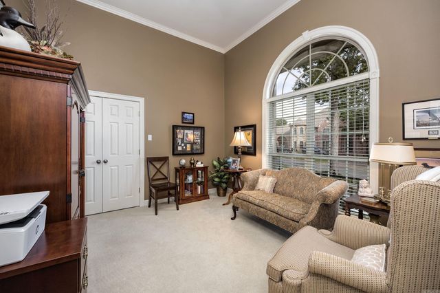 128 Osage Drive, Maumelle, AR 72113
