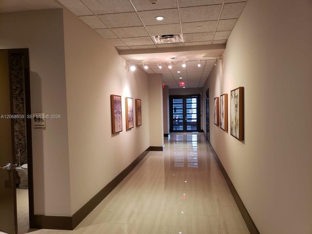 5252 NW 85th Avenue 708, Doral, FL 33166