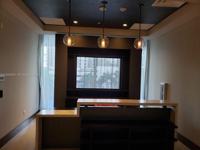 5252 NW 85th Avenue 708, Doral, FL 33166