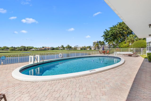 2500 NE 48th Lane 308, Fort Lauderdale, FL 33308