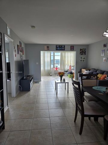 7837 Golf Cir Drive 310, Margate, FL 33063