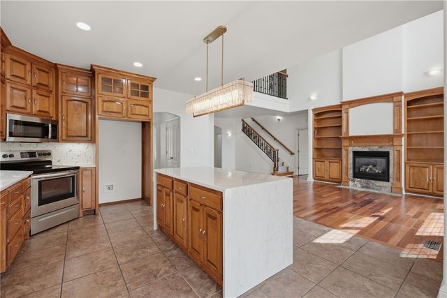 3802 Brooks Ridge, Rogers, AR 72758