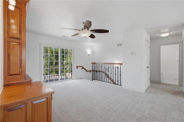 3802 Brooks Ridge, Rogers, AR 72758