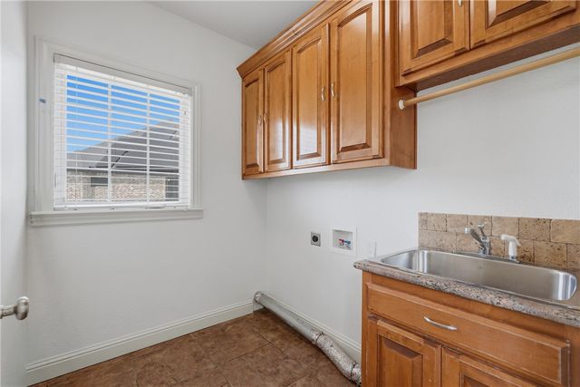 3802 Brooks Ridge, Rogers, AR 72758
