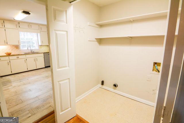 4156 Westerleigh Court NW, Peachtree Corners, GA 30092