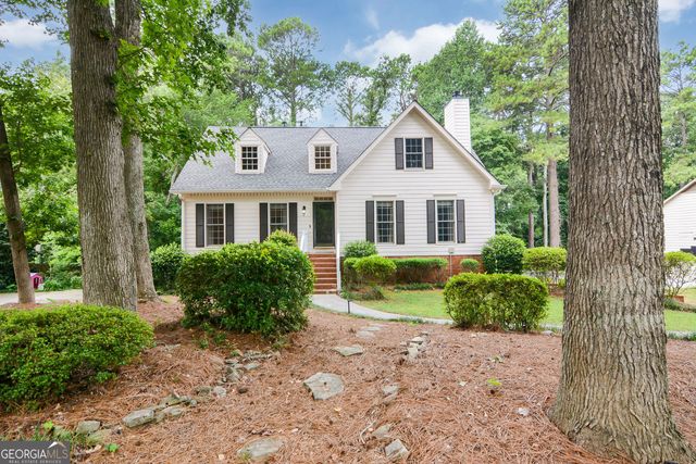 4156 Westerleigh Court NW, Peachtree Corners, GA 30092