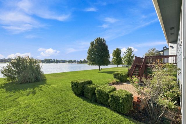 1910 N Bellick St, Wichita, KS 67235