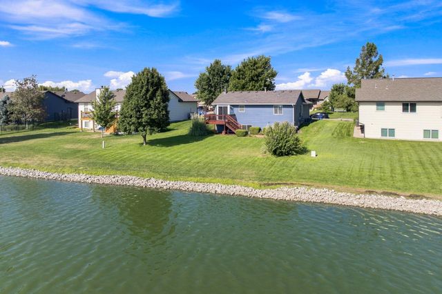 1910 N Bellick St, Wichita, KS 67235