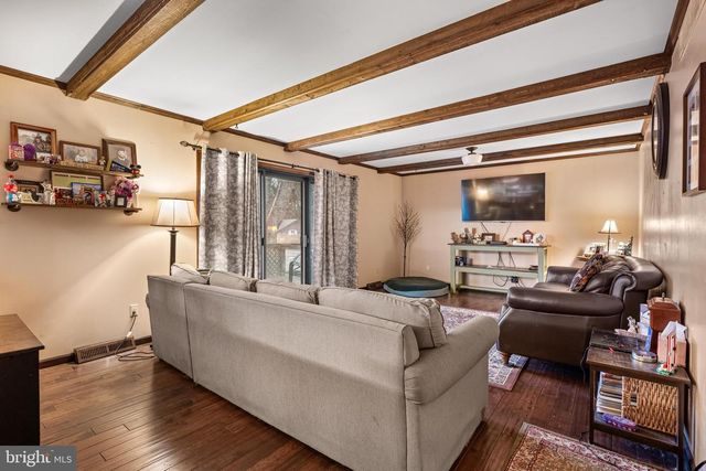 580 SUNHAVEN DR, Clayton, NJ 08312