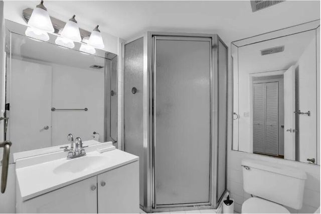 9355 SW 8th Street 408, Boca Raton, FL 33428