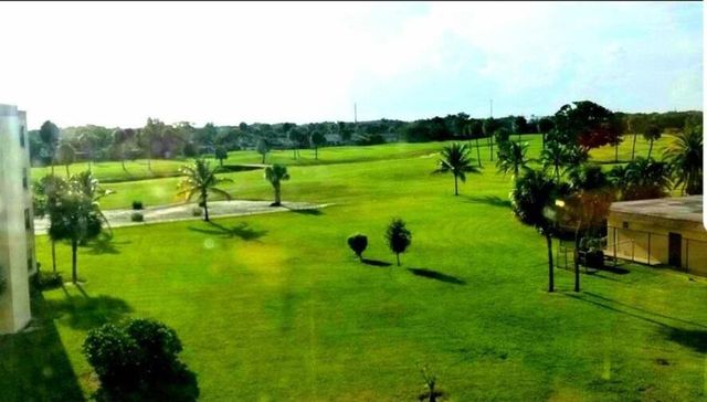 9355 SW 8th Street 408, Boca Raton, FL 33428