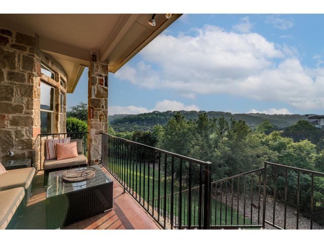 411 Rocky Coast DR, Austin, TX 78738