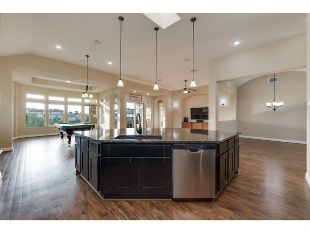 411 Rocky Coast DR, Austin, TX 78738