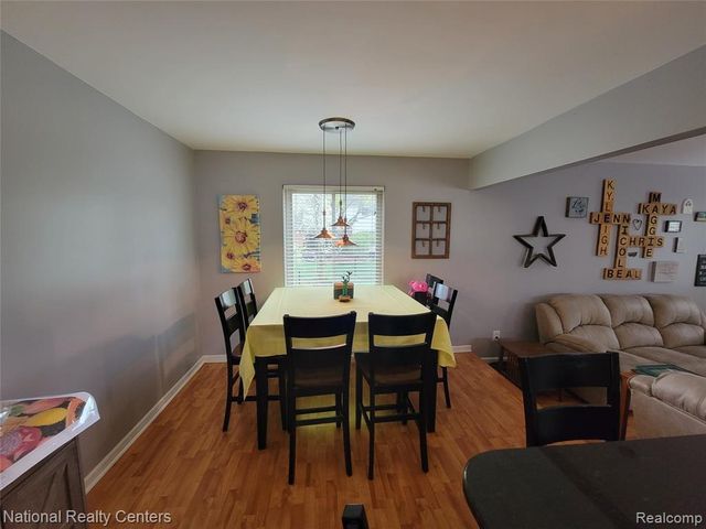 17429 Brookview Drive, Livonia, MI 48152