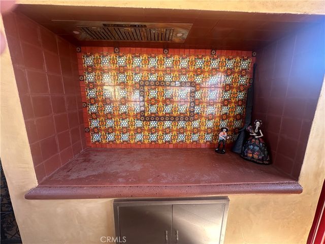 940 Park Avenue, Perris, CA 92570