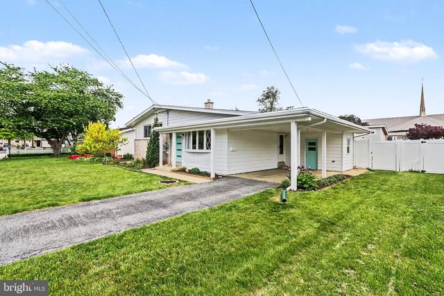 105 JUNE DR, Camp Hill, PA 17011