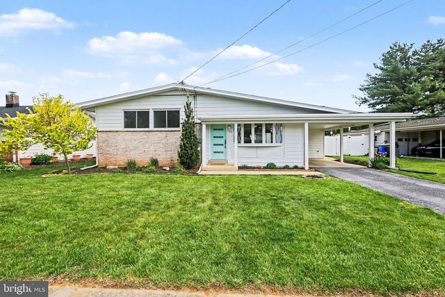 105 JUNE DR, Camp Hill, PA 17011