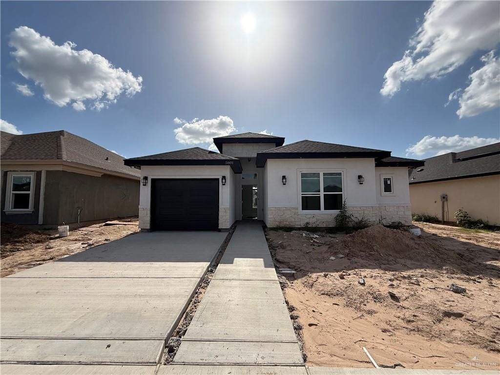 5801 N Gira Del Sol Street, Edinburg, TX 78542